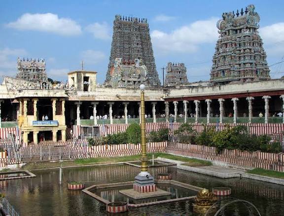 Meenakshi Amman Temple - Thirumalai Nayakkar Palace - Gandhi Memorial Museum - Alagar Kovil gallery image